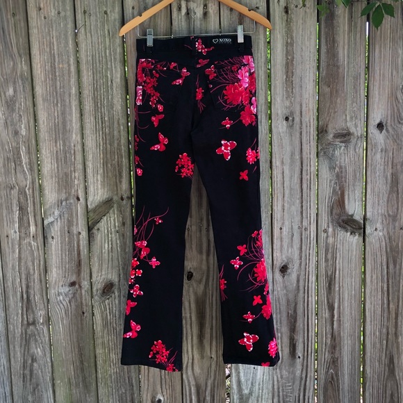 😍Vintage XOXO Floral Black Jeans😍 - Picture 5 of 8